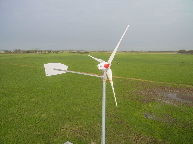 braun-antaris-kleine-windmolen